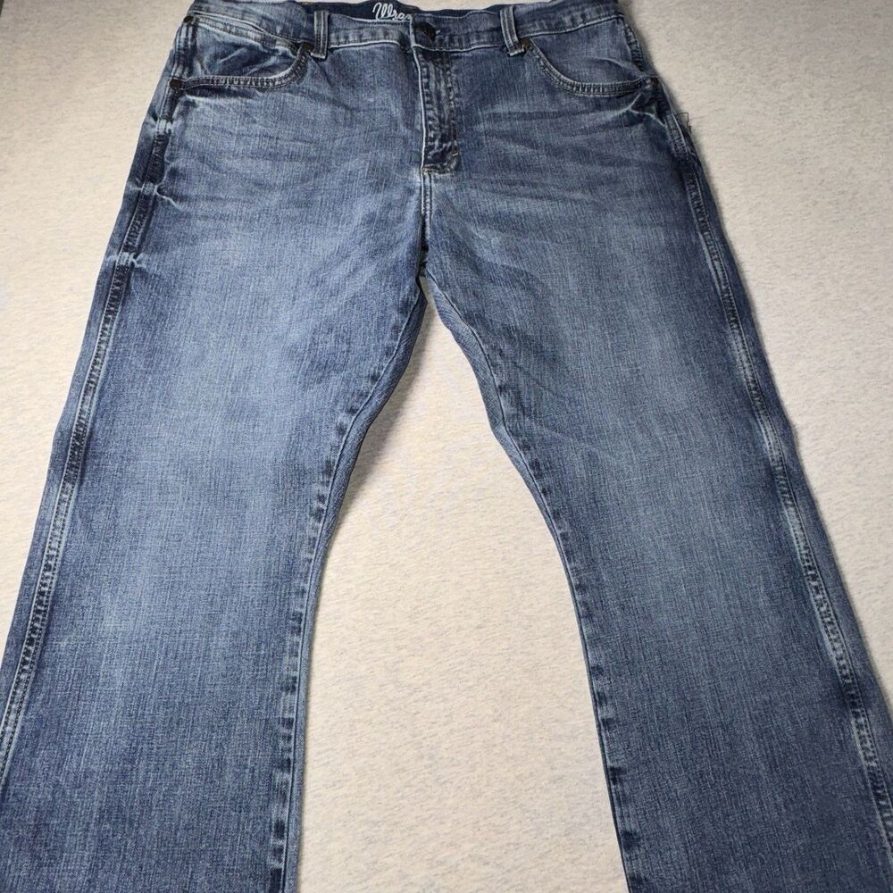 Mens Wrangler Retro Slim Boot Cut Jeans Size 36x32 Great Condition